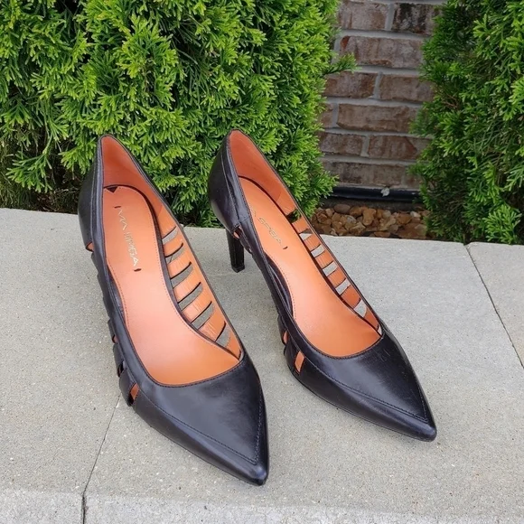 VIA SPIGA Perforated Black Pumps size 10 - Picture 6 of 10